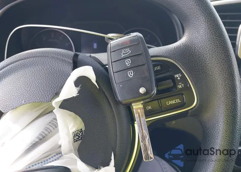 2018 Kia Sportage Lx z USA, uszkodzony, nr VIN KNDPM3ACXJ7337457